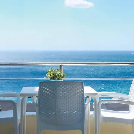 Apartment Blue Sea *
